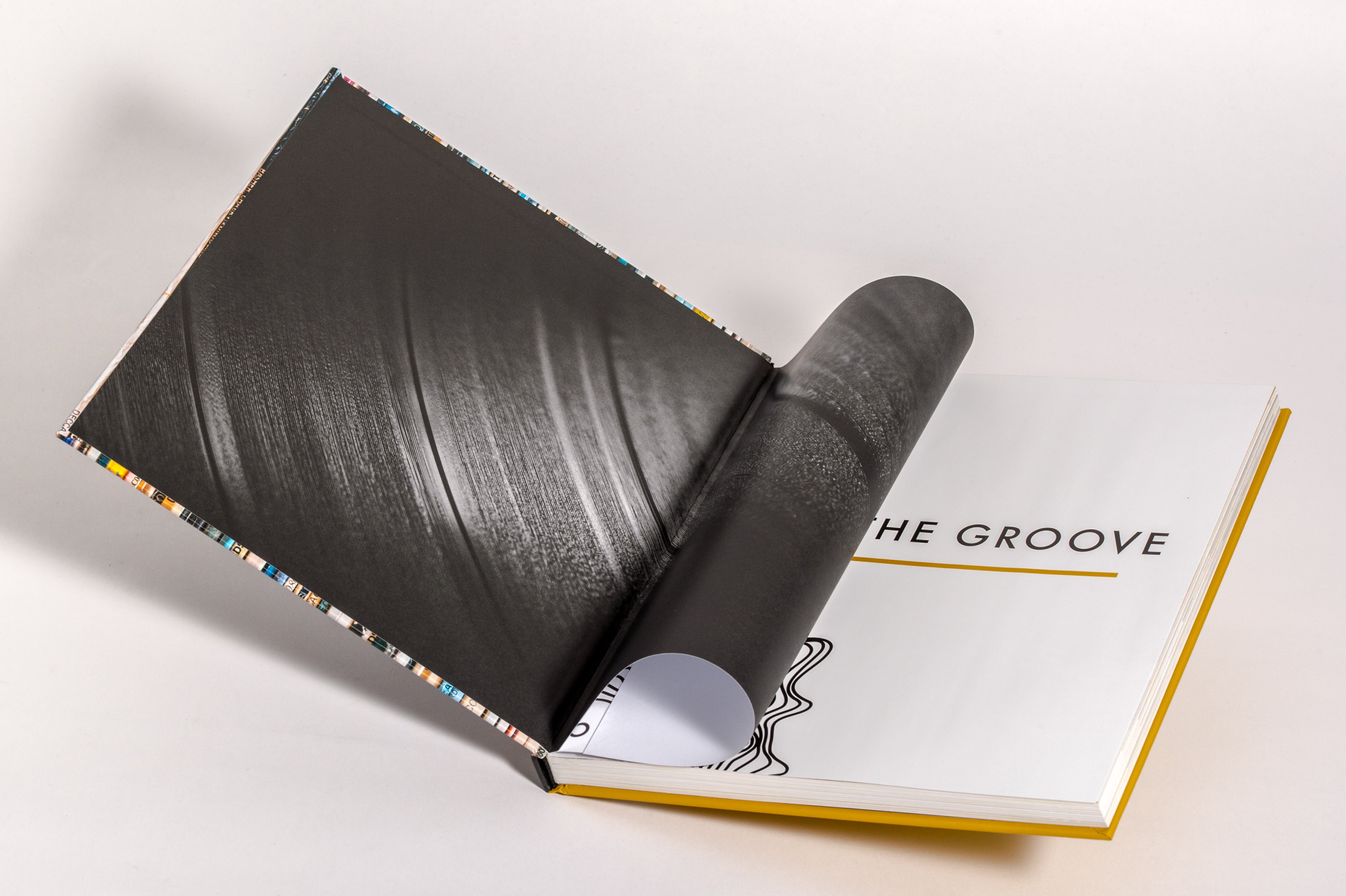 Into the Groove. Vinyl Cult: The History of the Record